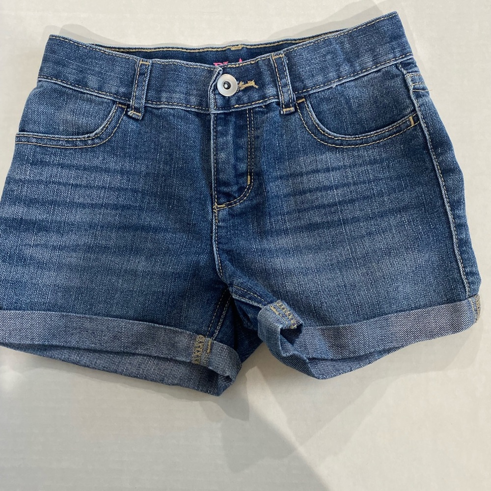 Childrens place girls shortie court shorts size 8